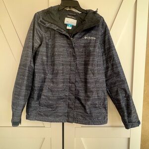 Columbia Navy and White Speckled Hooded Rain Jacket